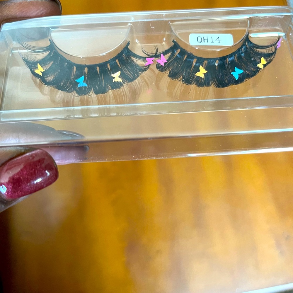 Lashes